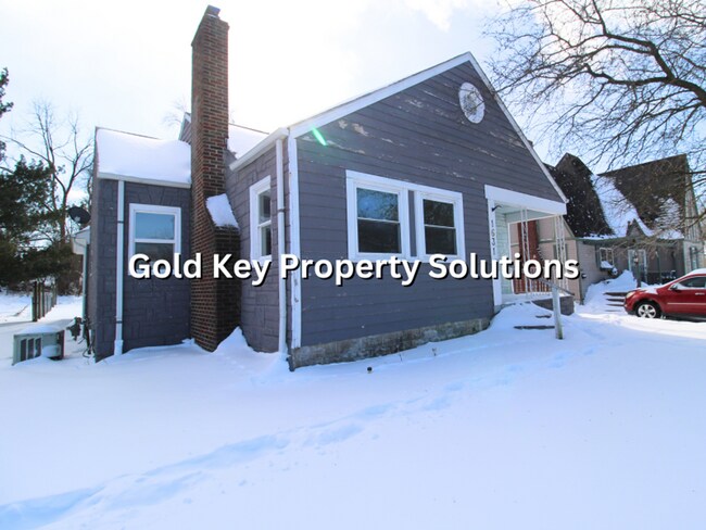 Photo - Roomy 3 BR 1 BA House with 2 Covered Porches and Garage (SECTION 8 APPROVED)