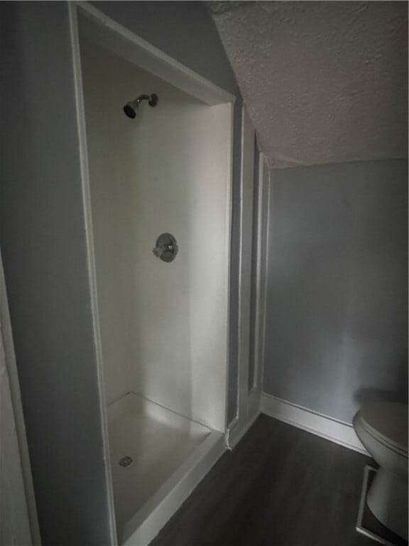 Photo - 751 Dewey Ave