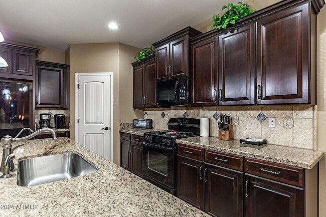 Photo - 3099 E Patrick St