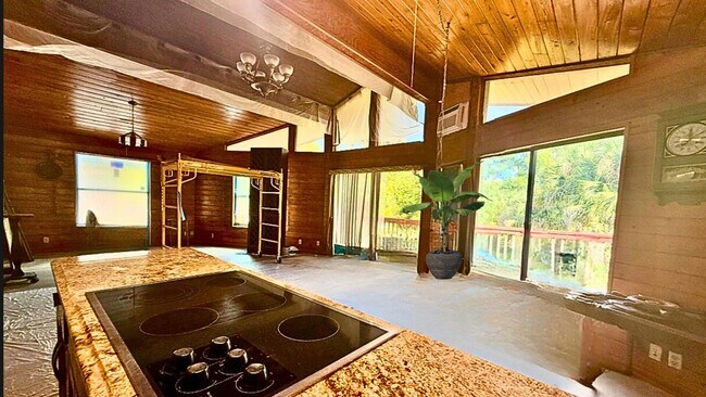 Photo - 1464 Gallop Dr