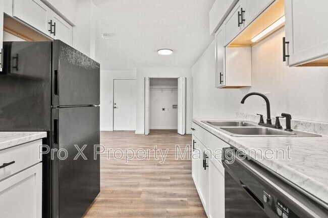 Photo - 3111 W Greenwood St Unit 9