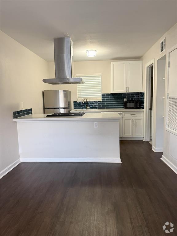Building Photo - 1824 Thonig Rd Unit 1 Rental