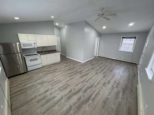 Photo - 10 Matsunaye Dr Unit 1