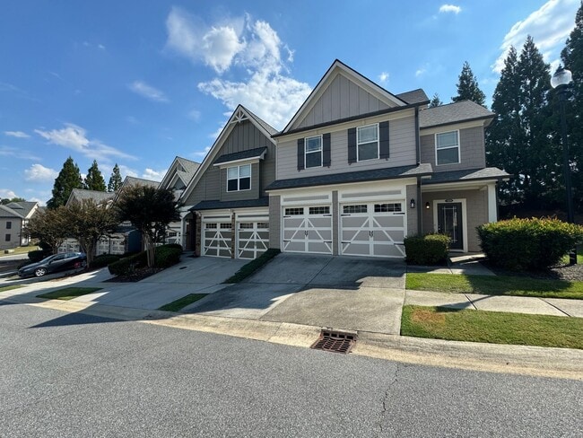 Photo - Better than New!