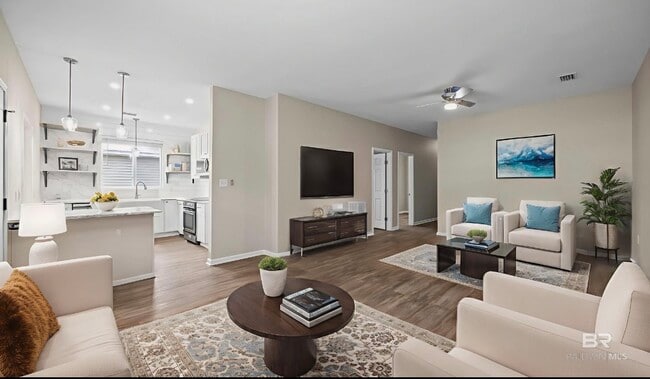 Photo - 525 W Rose Ave