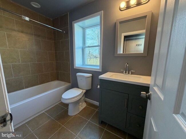 Photo - 5517 Schumacher Dr