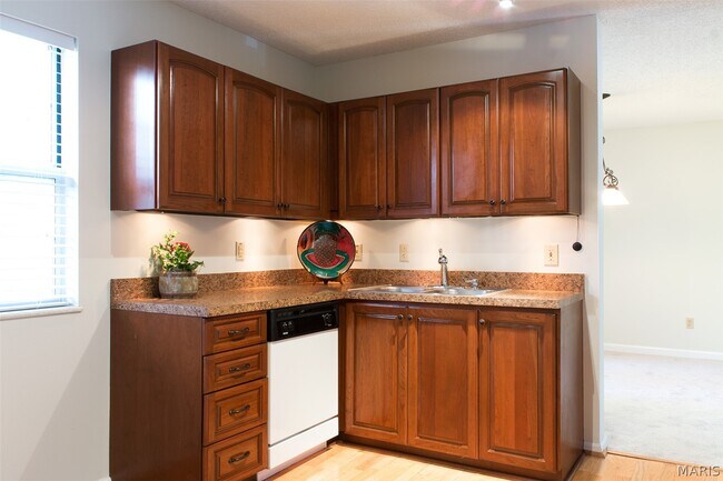 Photo - 9071 Wrenwood Ln