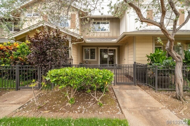 Building Photo - Available for move in on 7/8/25.   2 bedro... Rental
