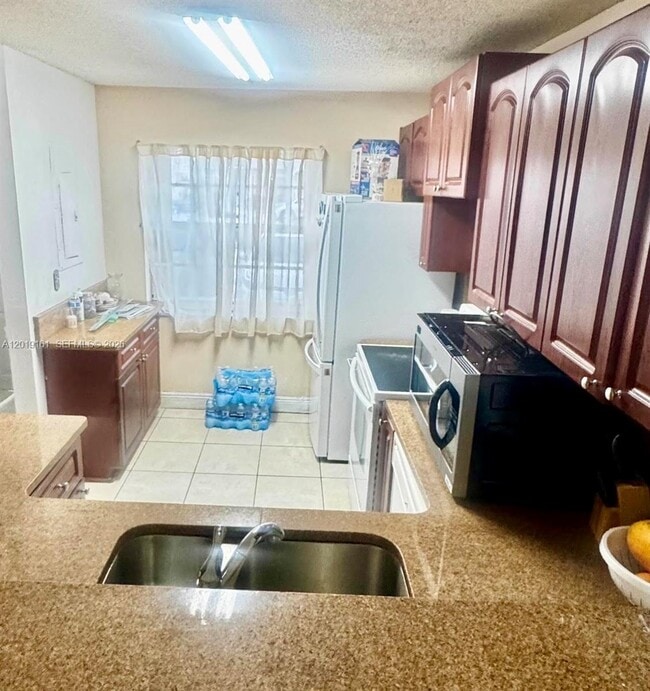 Photo - 14172 SW 121st Pl Unit 4