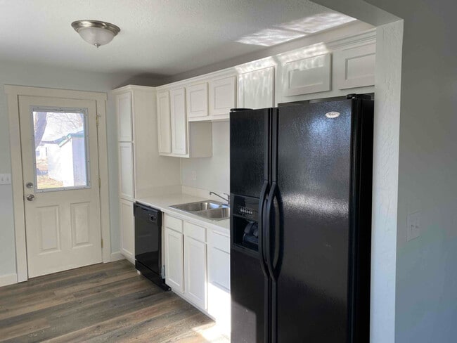 Photo - 5239 S 2700 W