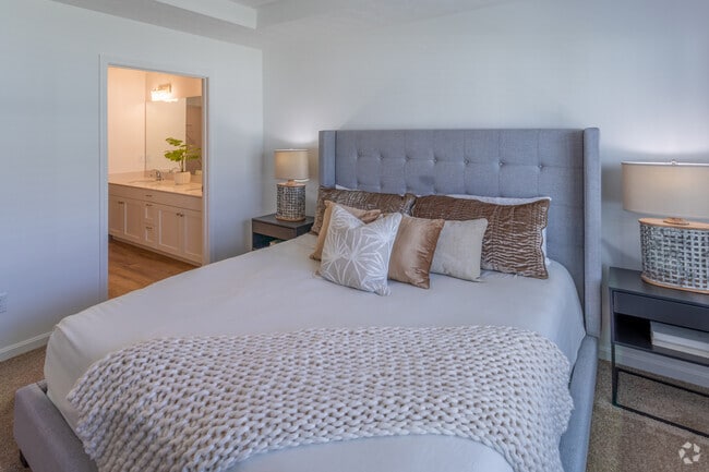 Captiva 2BR, 2BA - 1,309 SF