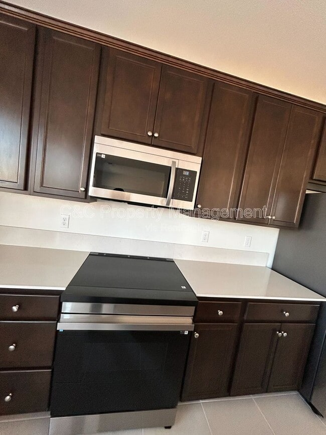 Photo - 2254 S Sylmar Ave