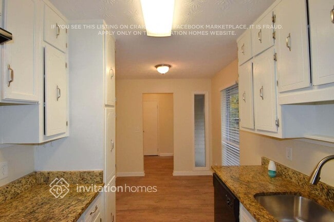 Photo - 1163 Sandalwood Dr