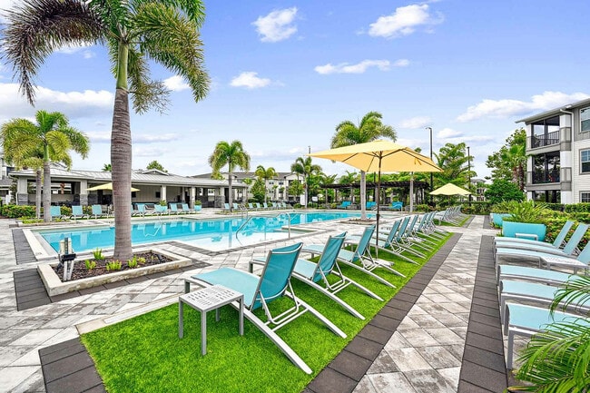 Pool 2 - Halston Waterleigh