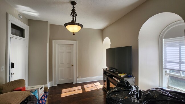 Photo - 363 Prairie St Unidad 4