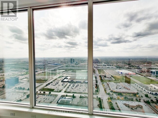 Photo - 898 Portage Pkwy Unit 5009