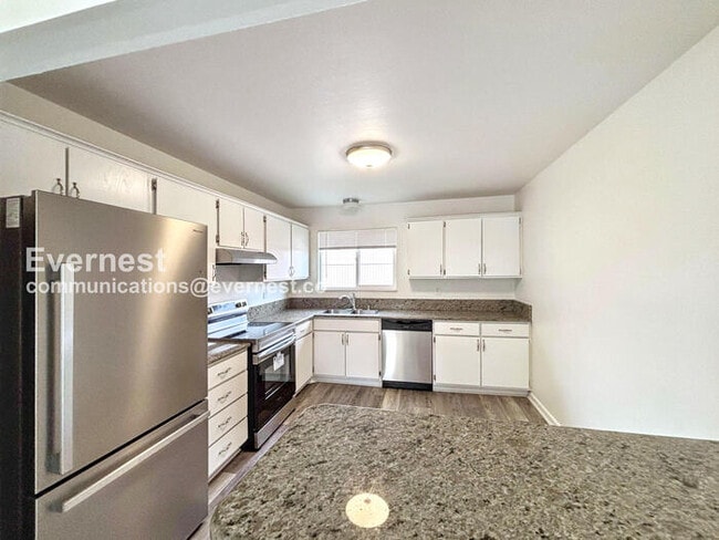 Photo - 739 43rd Ave