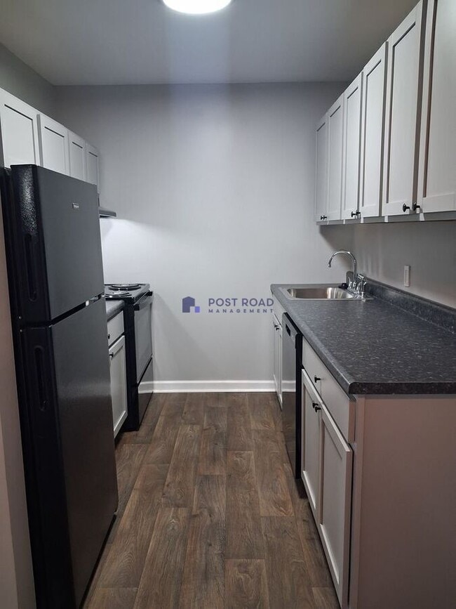 Photo - 2942 S Osage Ave Unidad 304