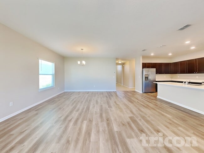 Photo - 124 Bloomfield Wy