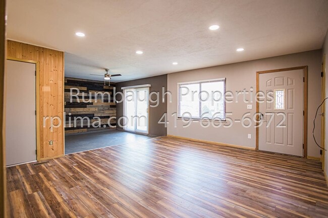 Photo - 614 W Ford Ave