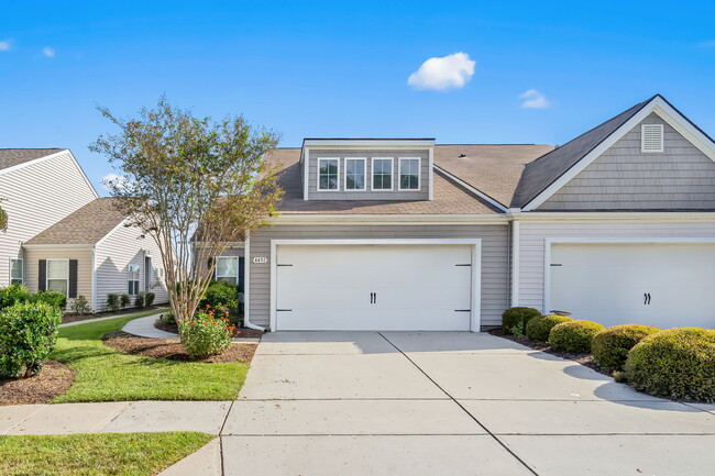 4451 Livorn Loop
