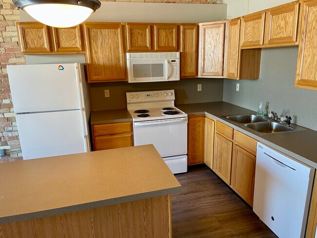 Photo - 940 Monroe Ave NW Unit 362