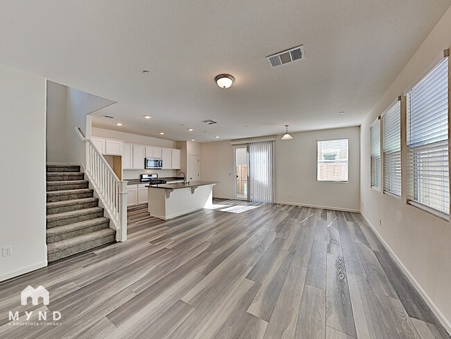 Photo - 8176 Kramer Rnch Ln