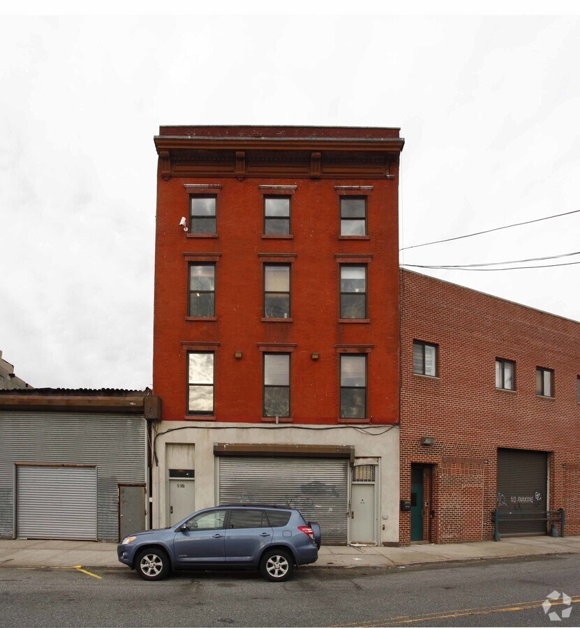 Photo - 8-57 Astoria Blvd