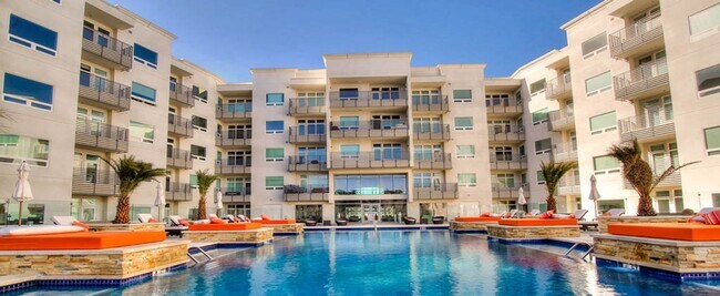 The Ricchi Luxury Condominiums - The Ricchi Luxury Condominiums