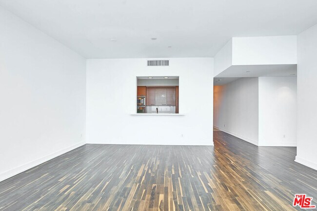 Photo - 900 W Olympic Blvd Unit 35i