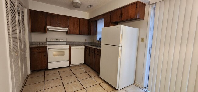 Photo - 11C Port West, Swansboro