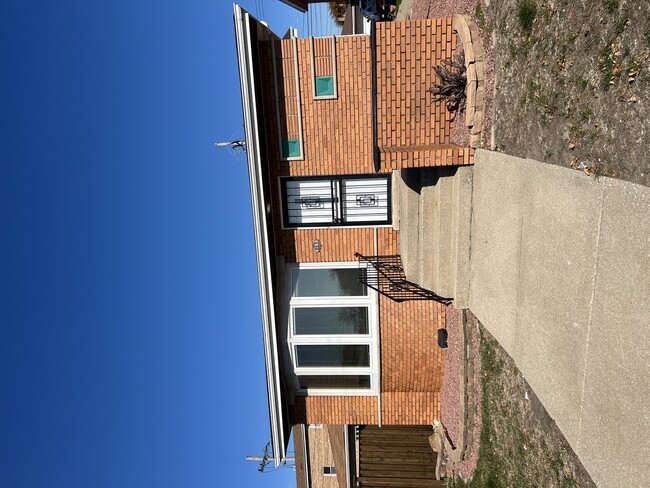 Photo - 4148 W 87th St Unidad 0