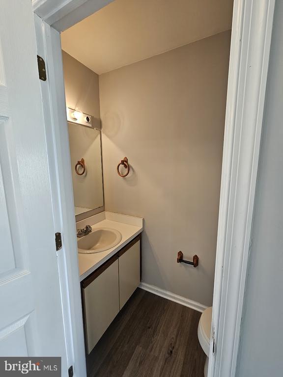 Photo - 33 Fieldstone Ct