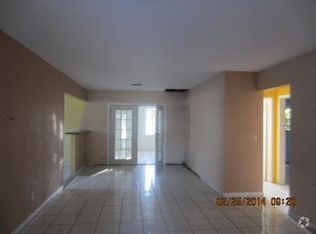 Building Photo - 3770 NE 16th Ave Rental
