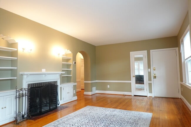 Photo - 800 Maplewood Ave Unit 1