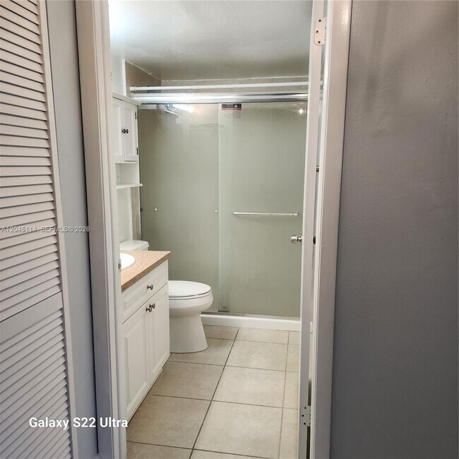 Photo - 8200 SW 210th St Unidad 111