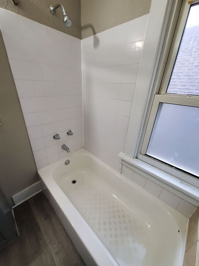 Photo - 2709 W Wright St Unidad 2709A (Upper)
