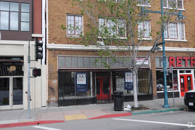 Photo - Adeline Place