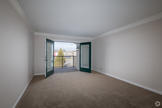1BR, 1BA - 750SF - Living Room