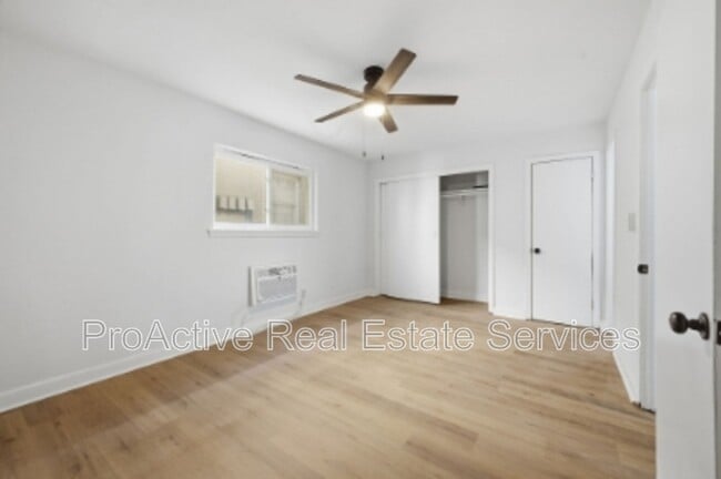 Photo - 2065 E Ocean View Ave