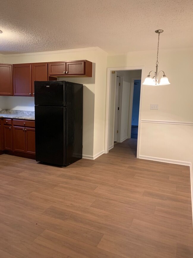 Photo - 4 BR 3 BATH in Cedar Creek!