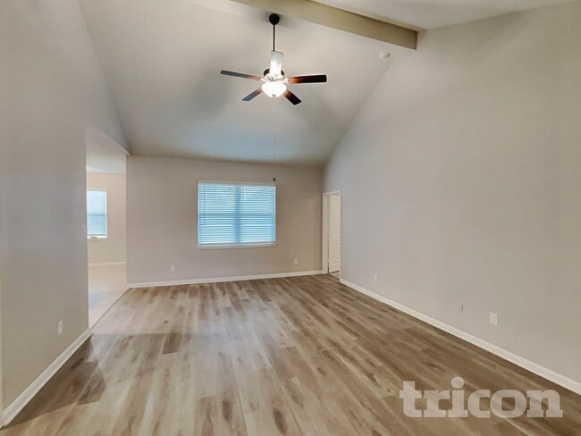 Photo - 8888 Oval Glass St