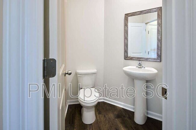 753 Embark Cir