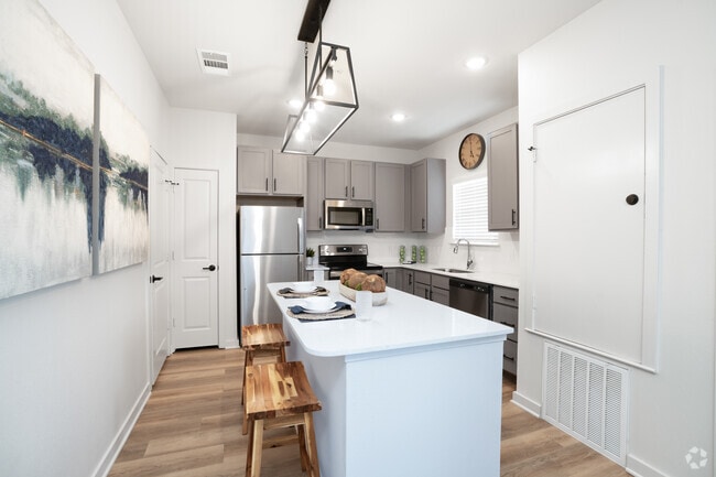 Interior Photo - Seagrass Cottages at Northshore