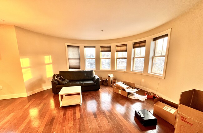 Photo - 533 Cambridge St Condo Unit U301