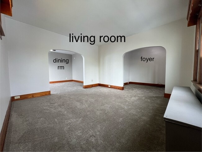 Building Photo - 31 Mathias Ave Unit 31 Mathias