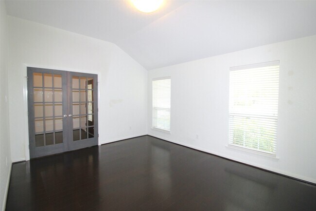 Photo - 21011 Blue Topaz Dr
