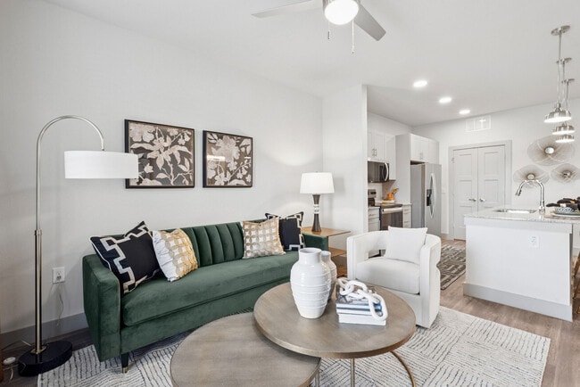 Photo - Promenade Apartments