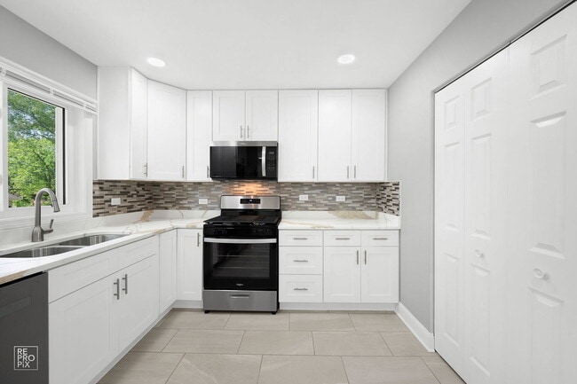 Photo - 225 Bode Rd