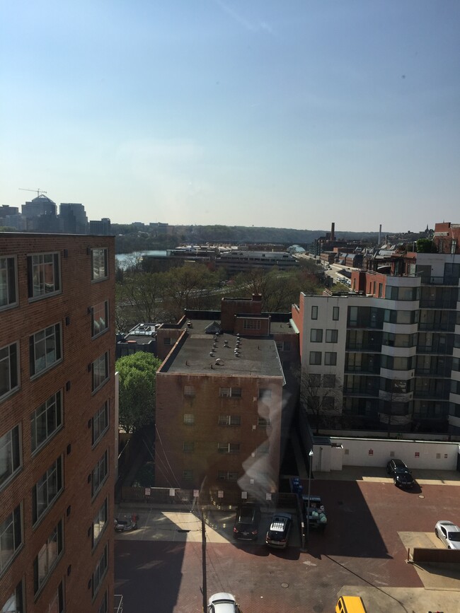 Photo - 950 25th St NW Unidad 913N